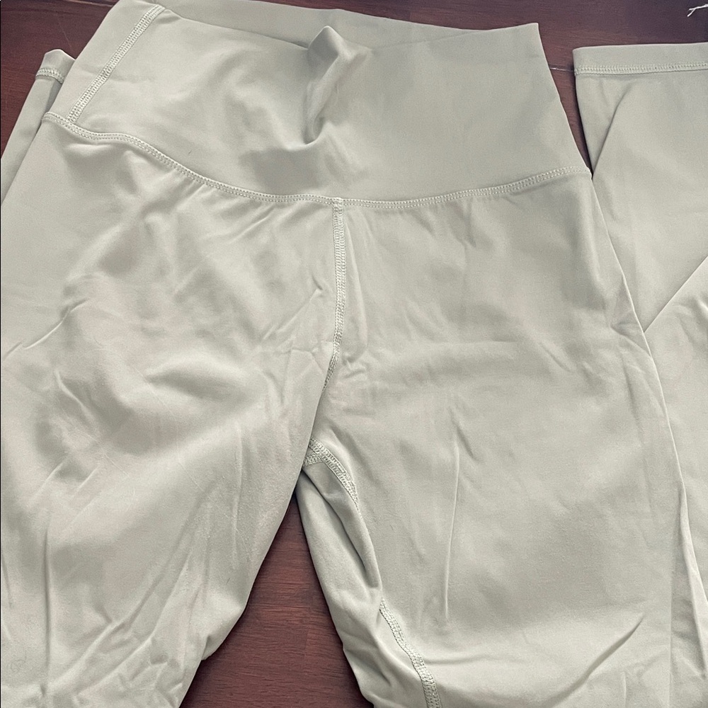 Born Primitive Light Gray Leggings
